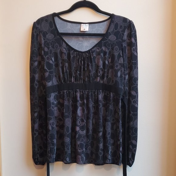 Motherhood Maternity Tie-Back Top Size Small - Picture 2 of 10